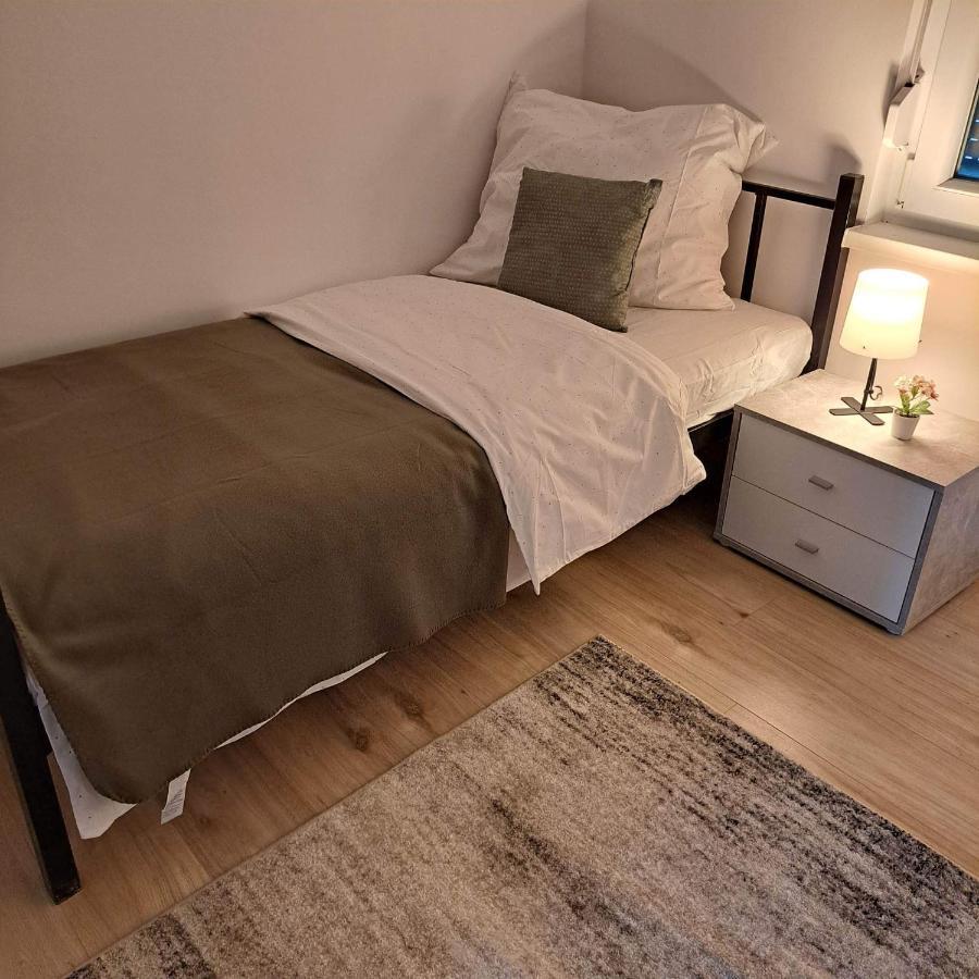 Malna Vendeghaz Siofok Apartment Екстериор снимка