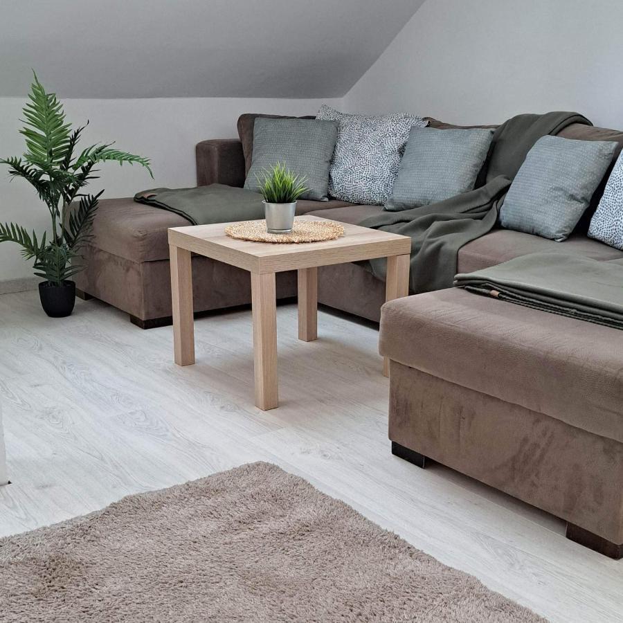 Malna Vendeghaz Siofok Apartment Екстериор снимка